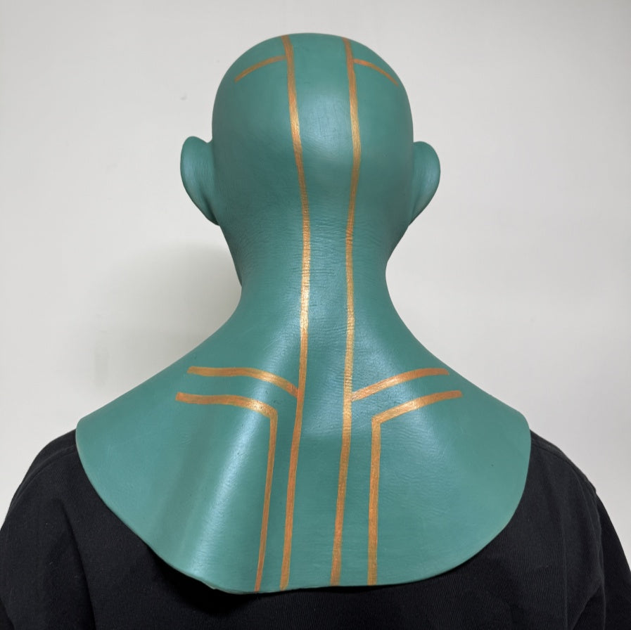 Máscara tribal alienígena de cabeza completa – Máscara futurista para cosplay de Halloween y atrezzo de cine