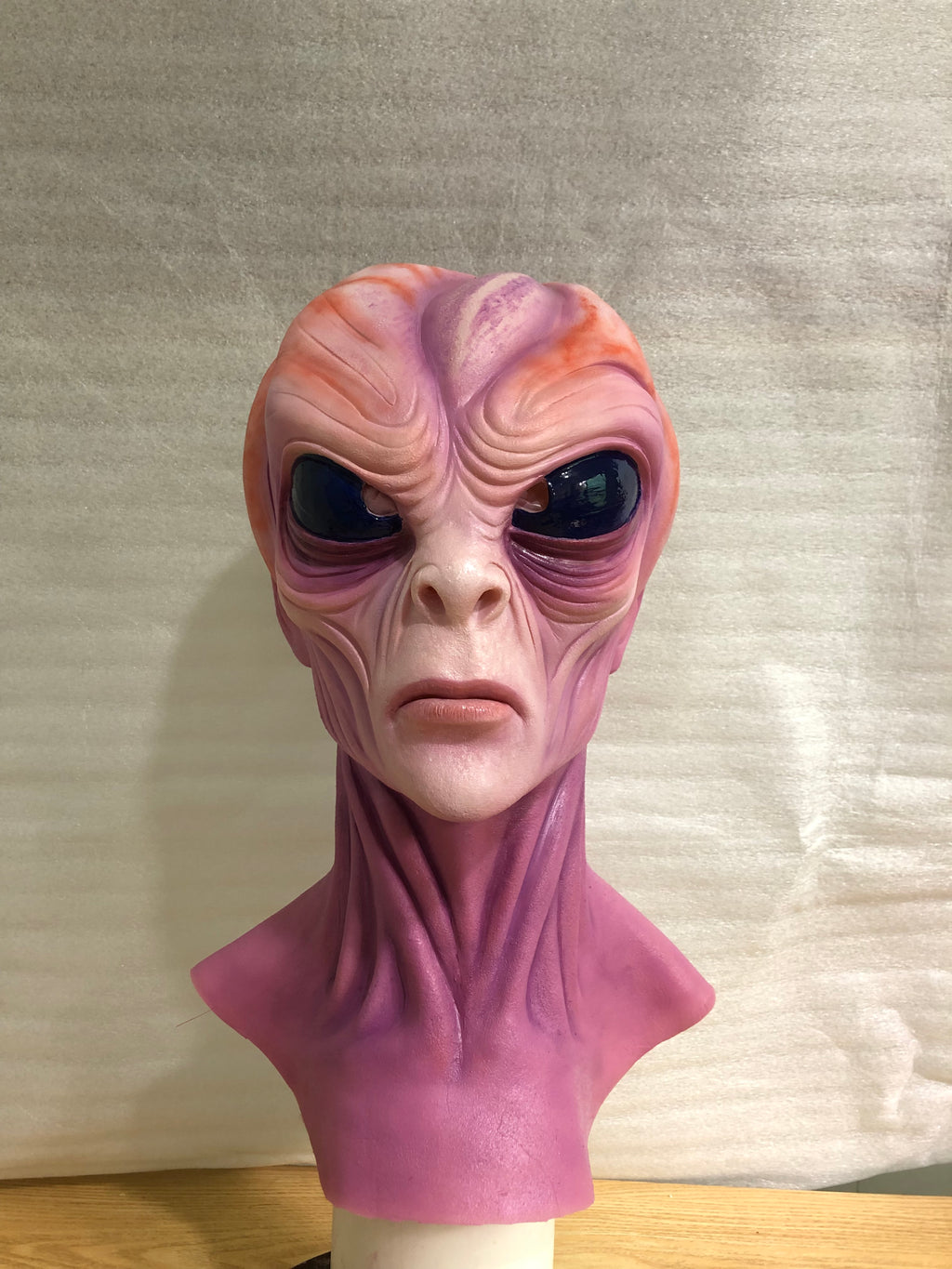 Realistic Alien Silicone Mask Full Head – Sci-Fi Extraterrestrial Mask for Cosplay, Film & Prank
