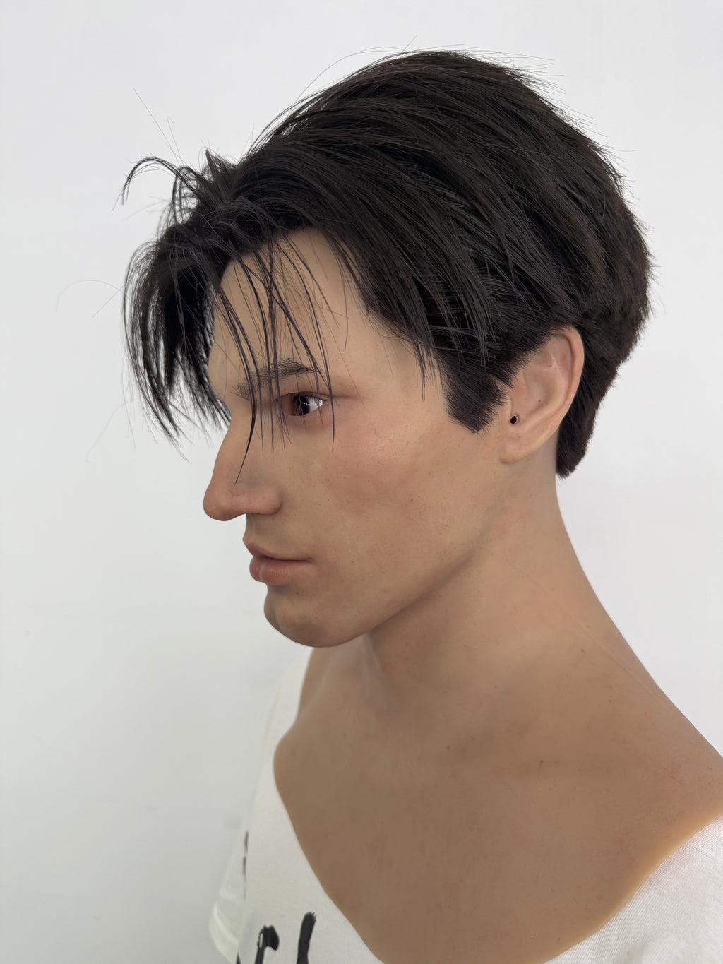 Máscara de silicona ultrarrealista de cabeza completa de hombre asiático joven – Máscara de disfraz de cosplay color piel natural con pelo